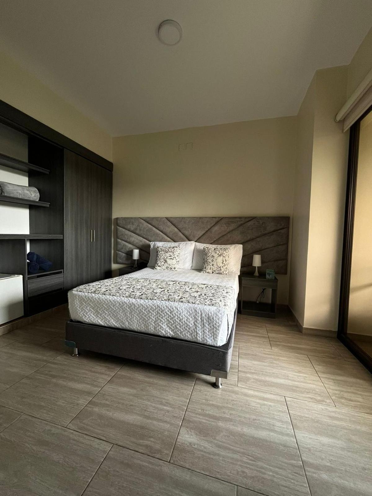 Le Falep & Hotel Anapoima